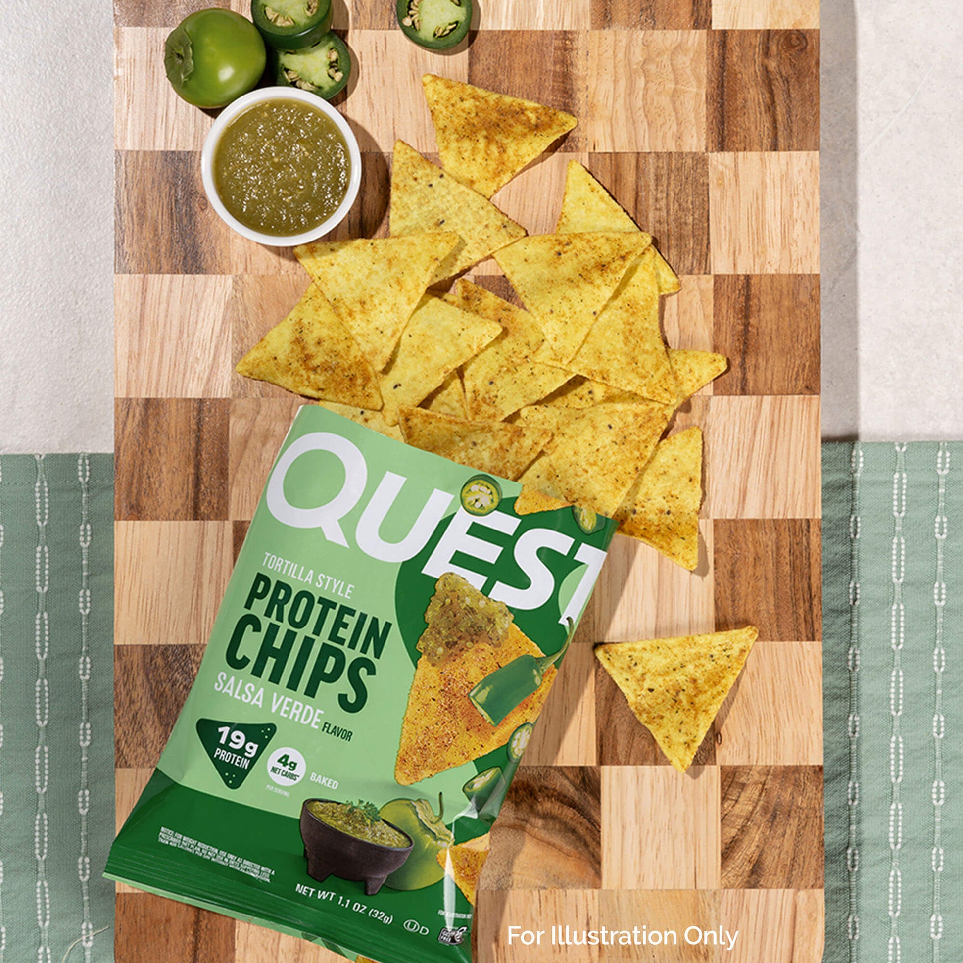 salsa-verde-tortilla-style-protein-chips-w6 qst-016419-salsa-verde-tortilla-style-protein-chips_6.jpg